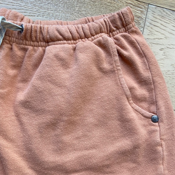 Vuori Halo Performance Short in Orange - Picture 3 of 5